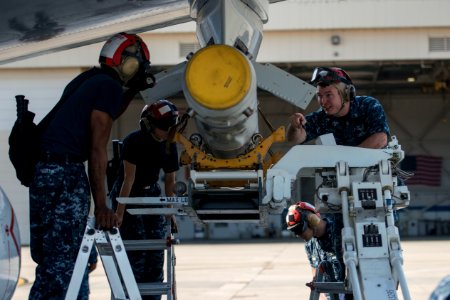 P-8A Poseidon crews participate in Fleet Challenge 2014. (13697727134)