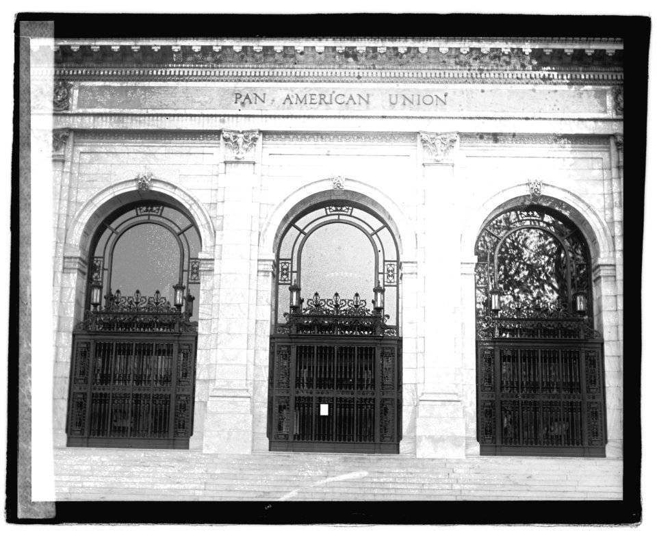 P.A.U. entrance LOC npcc.05290