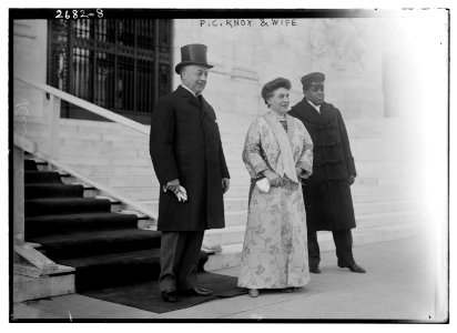 P.C. Knox & wife LCCN2014692919