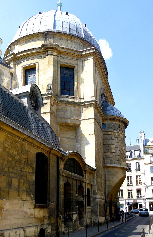P1020097 Paris VI Eglise Saint-Sulpice chapelle en encorbellement reductwk