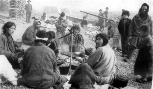 P254 Group of Yenisei-Ostiaks. Russians standing to the right and in the background