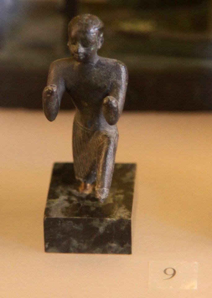 Pachedbastet dancing-E 4692-IMG 2196