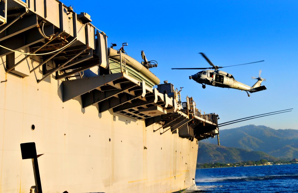Pacific Partnership 2011 110622-N-KB563-017