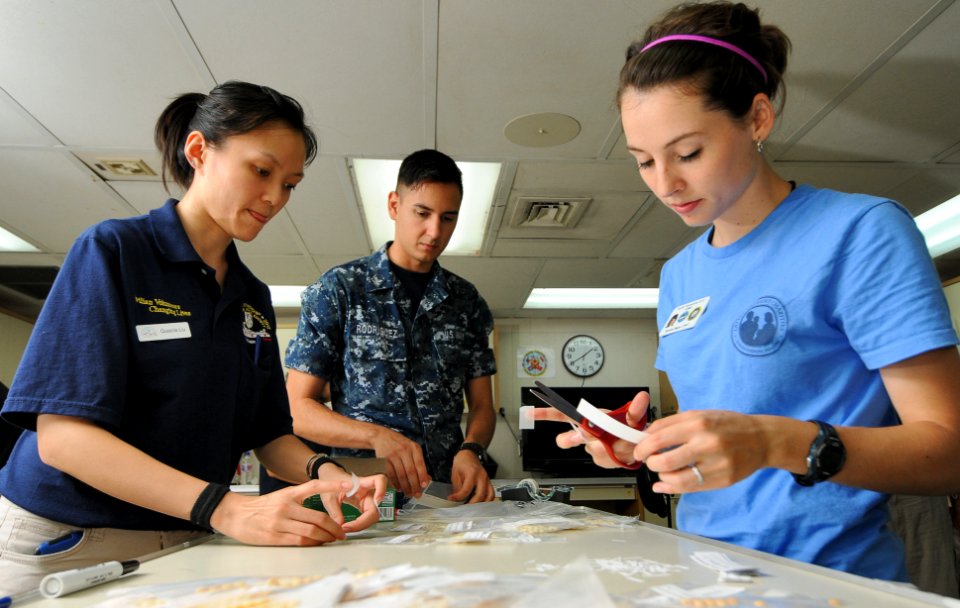 Pacific Partnership 2012 120717-N-GI544-048