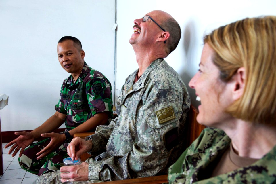 Pacific Partnership 2014 140521-N-NW827-035