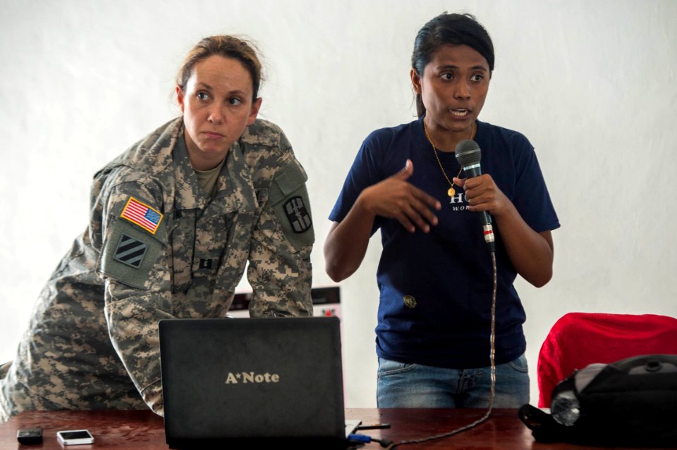 Pacific Partnership 2014 140526-N-NW827-126
