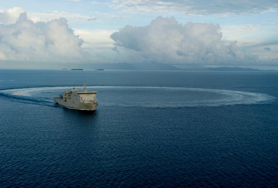 Pacific Partnership 2013 130805-N-SK590-551