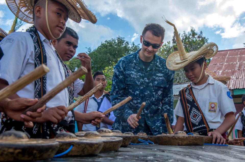 Pacific Partnership 2014 140603-N-HF252-091