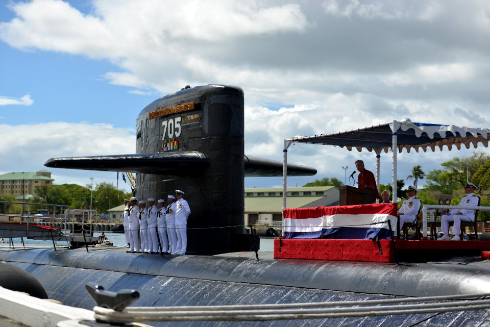 Pacific Submarine Force Bids Aloha to USS City of Corpus Christi (Image 1 of 6) 160530-N-LY160-181