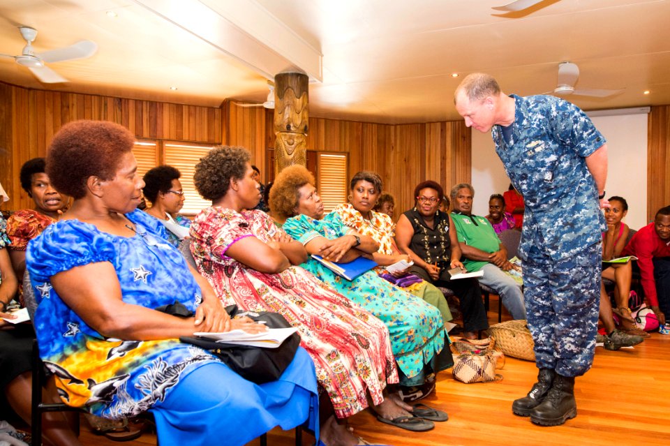Pacific Partnership holds leadership symposium in Papua New Guinea 150707-N-BK290-395