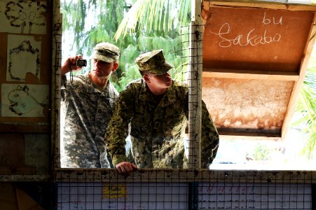 Pacific Partnership 2015 advanced team arrives in Kiribati 150523-N-HY254-010