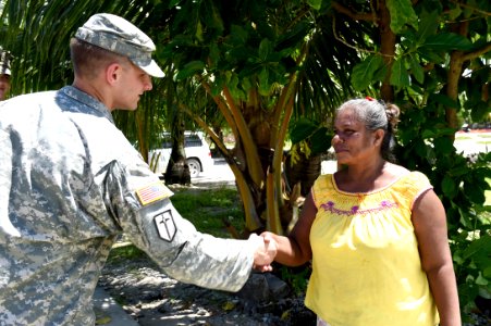 Pacific Partnership 2015 advanced team arrives in Kiribati 150523-N-HY254-029