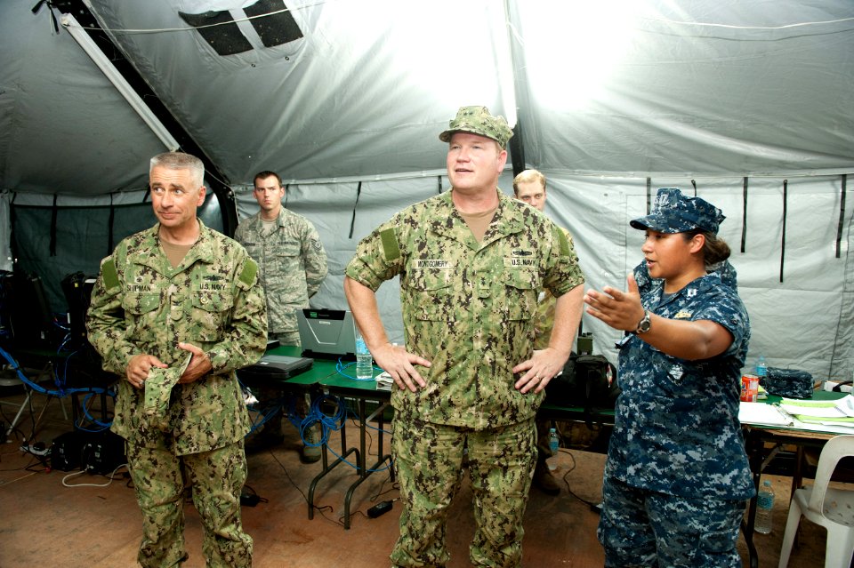 Pacific Partnership mission operation center 140705-N-CF750-105