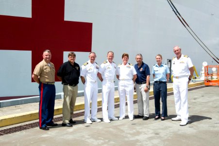 Pacific Partnership leadership group photo 150526-N-MK341-002