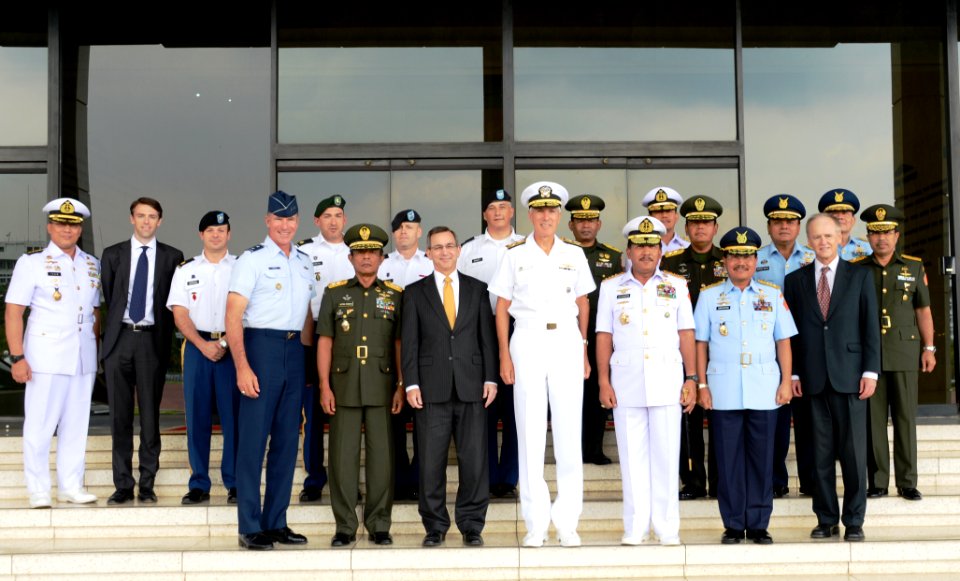 PACOM Commander Visits Indonesia to Strengthen Bilateral Military Ties