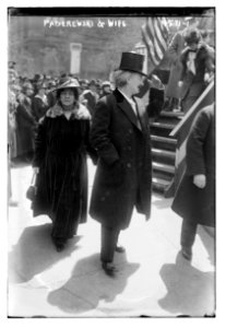 Paderewski & wife LCCN2014706881