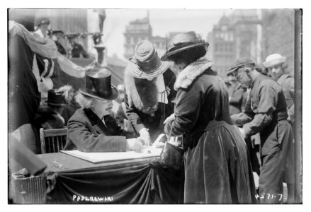 Paderewski LCCN2014706886
