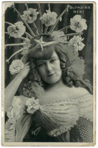 NÉRY, Blondine Sin datos. Photo Ogerau