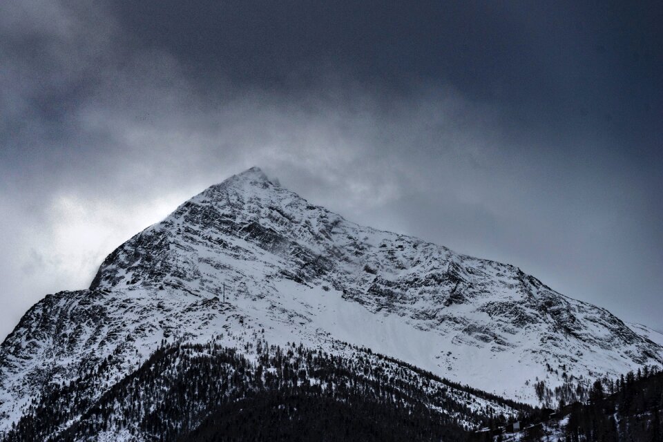 Cold nature climb photo