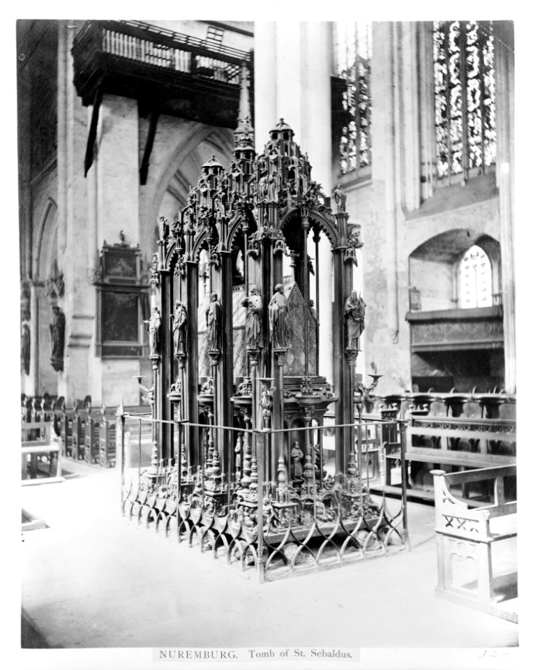 Nürnberg Sebaldusgrab 002