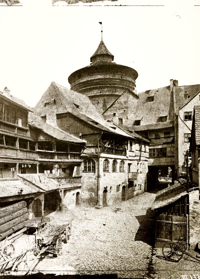 Nürnberg-Ehemaliger Sternhof-Neutorstraße 13-ZI-1102-01-00-367516