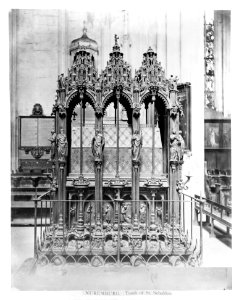 Nürnberg Sebaldusgrab 001