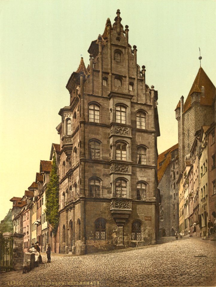 Nürnberg-Ehemaliges Toplerhaus (Petersenhaus), Ecke Obere Söldnersgasse Untere Söldnersgasse 17-ZI-1107-01-02-217297