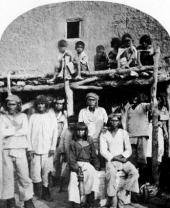 O'Sullivan, Timothy H. - Eine Gruppe von Zuni in New Mexico (Zeno Fotografie)