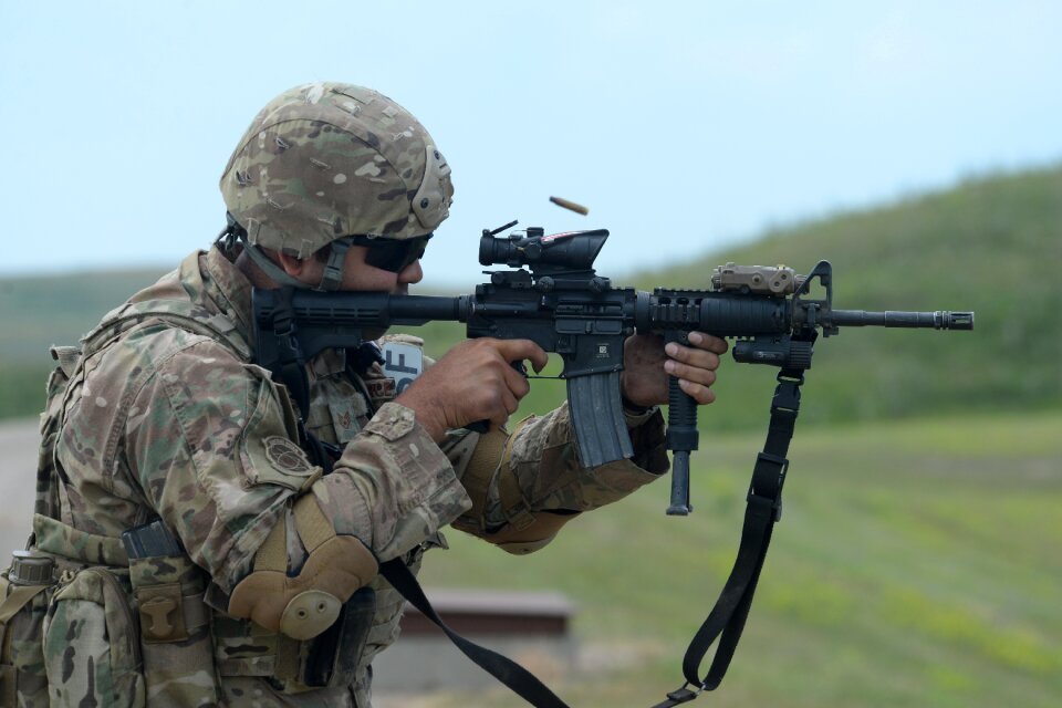 United states army soldier m4a1 carbine