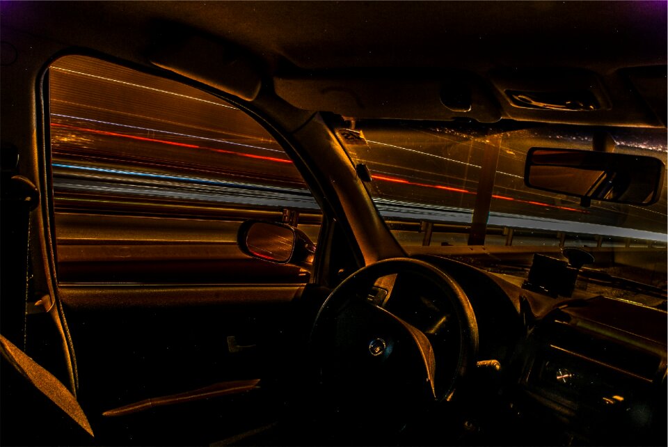 Steering wheel windshield windows
