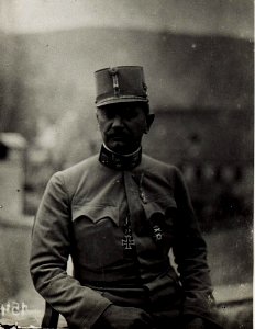 Oberstleutnant H. von Langer in Bruneck, Ende November 1915. (BildID 15579783)
