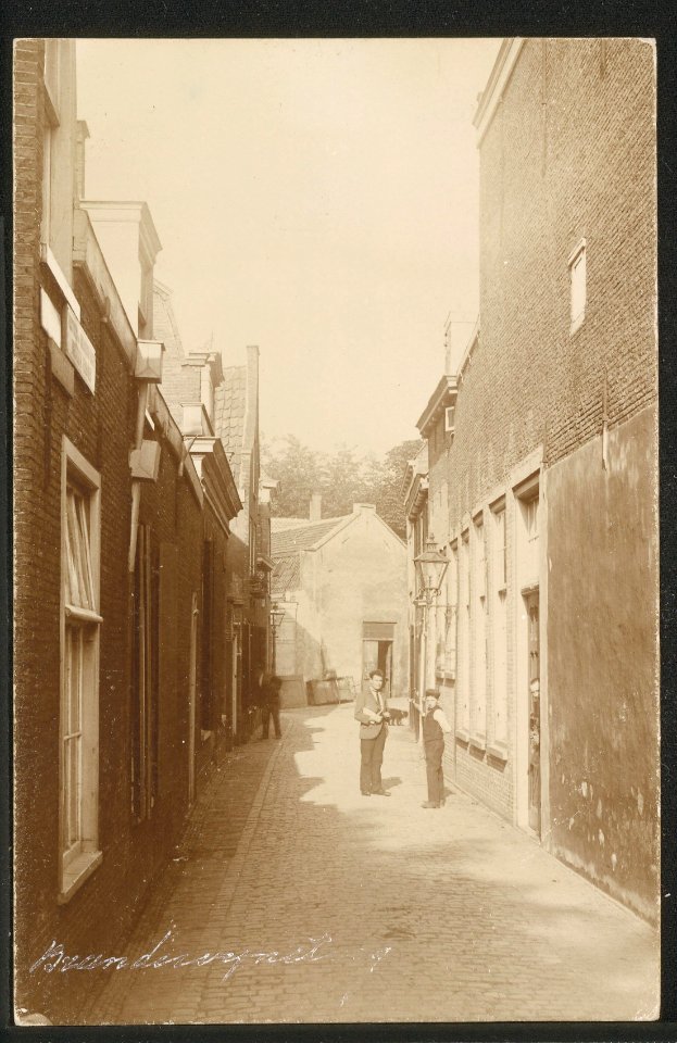 Obreen, Henri Guillaume Arnaud Brandewijnssteeg. ErfgoedLeiden LEI001005709