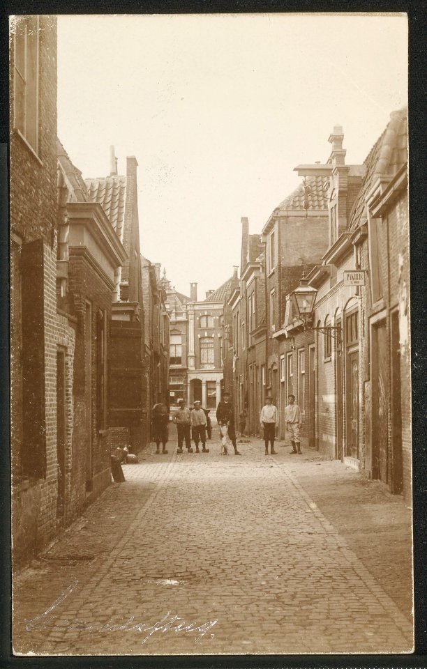Obreen, Henri Guillaume Arnaud Sint Ursulasteeg. ErfgoedLeiden LEI001005553