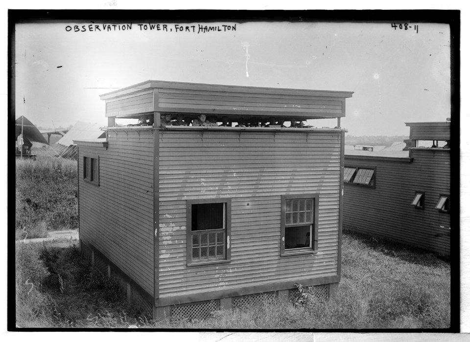 Observation tower, Fort Hamilton LCCN2014681925