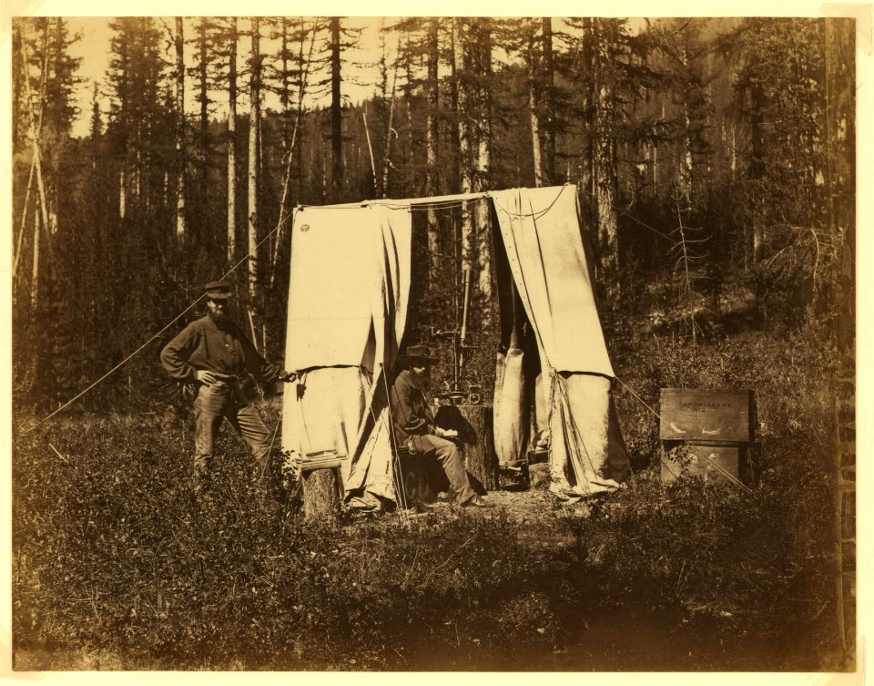 Observatory tent, N. A. (i.e., North American) Boundary Commission LCCN2003652698