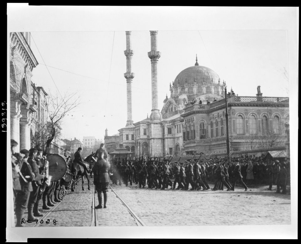 Occupation of Constantinople LCCN2010650577