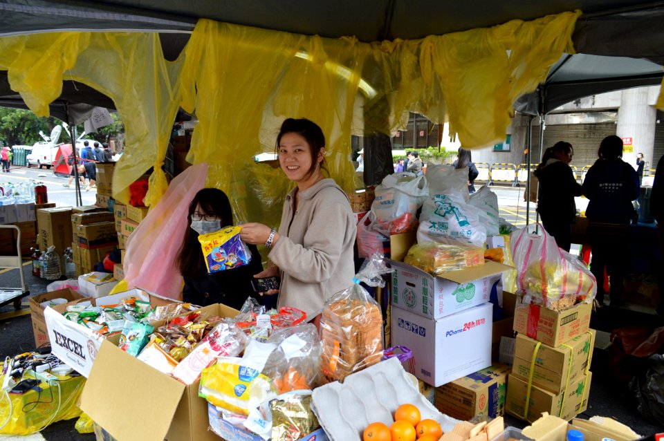 Occupy Taiwan Legislature by VOA (22)