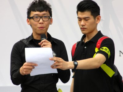 Occupy Taiwan Legislature by VOA (44)