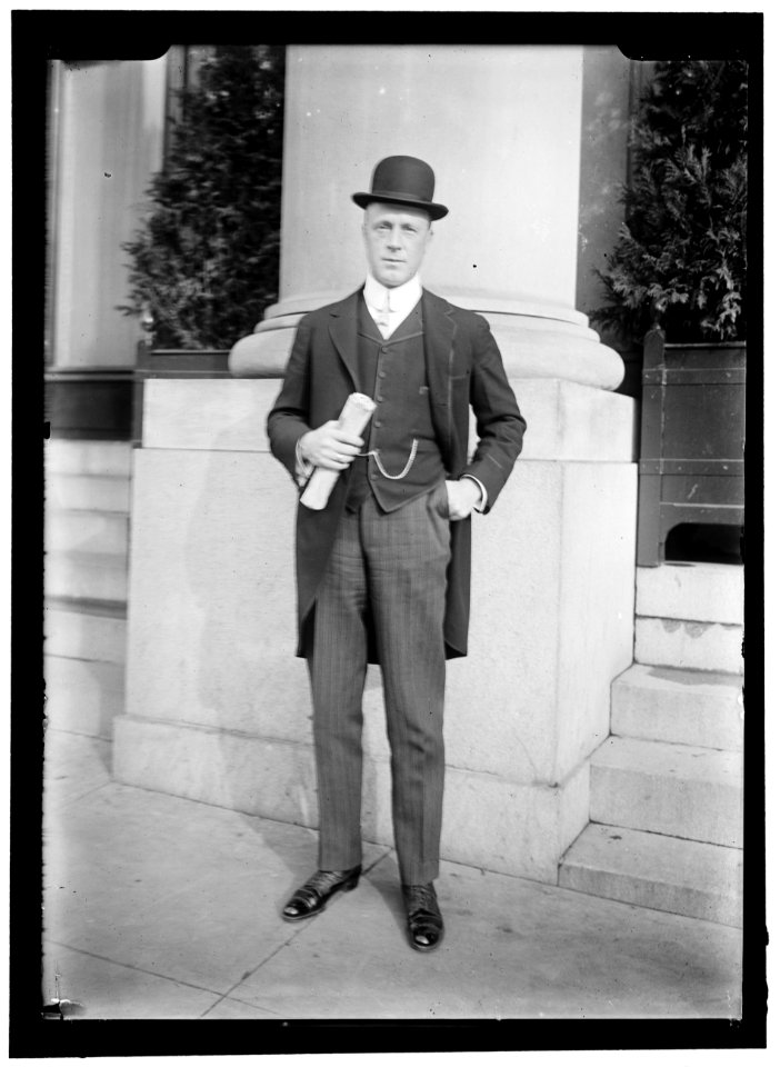 ODDIE, TASKER LOWNDES. GOVERNOR OF NEVADA, 1911-1915; SENATOR, 1921-1933 LCCN2016864143