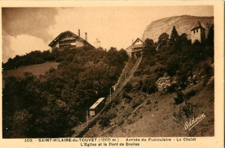Odoux 103 - SAINT-HILAIRE-du-TOUVET (1000 m) - Arrivée du Funiculaire - Le Chalet - L'Eglise et la Dent de Crolles