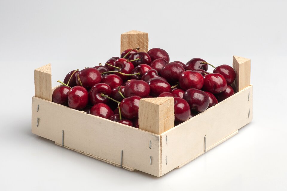 Cherries smurf wood