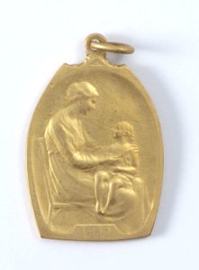 Oeuvre de l'Habillement des Orphelins de nos Soldats et des Enfants des Mutilés, medal by Pierre Theunis, Belgium, 1917, Coins and Medals Department of the Royal Library of Belgium, 2Lef69 - 29 (recto)
