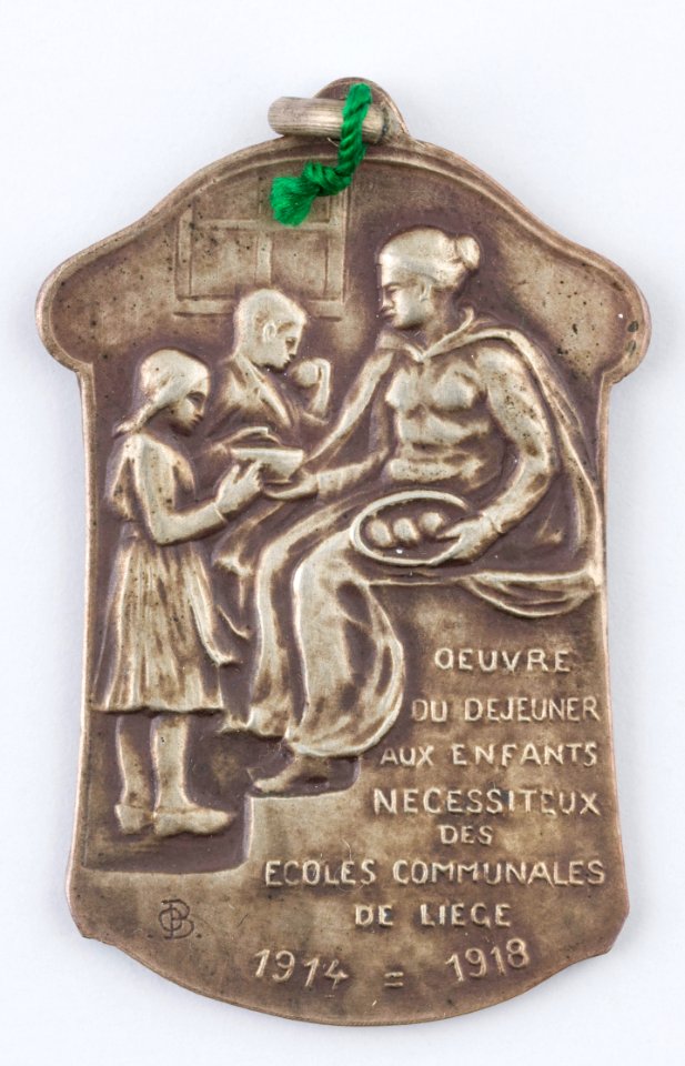 Oeuvre du Déjeuner aux Enfants Nécessiteux des Ecoles Communales de Liège, medal by Oscar Berchmans (1869-1950), Belgium, 1918, Coins and Medals Department of the Royal Library of Belgium, 2Lef83 - 21 (recto)