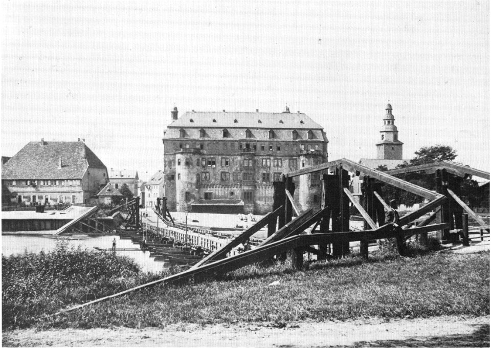 OF Mainb Schloss 1880