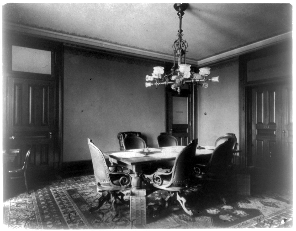 Office in the Sun Building, 1317 F St., N.W. LCCN2001704543
