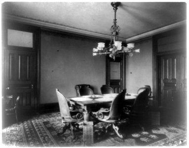 Office in the Sun Building, 1317 F St., N.W. LCCN2001704543