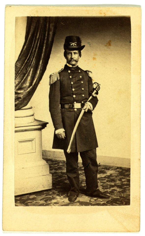 Officer David Hunter, full-length portrait in full military dress, standing, holding sword, facing front) - E. & H.T. Anthony (Firm), 501 Broadway, N.Y LCCN2005683062
