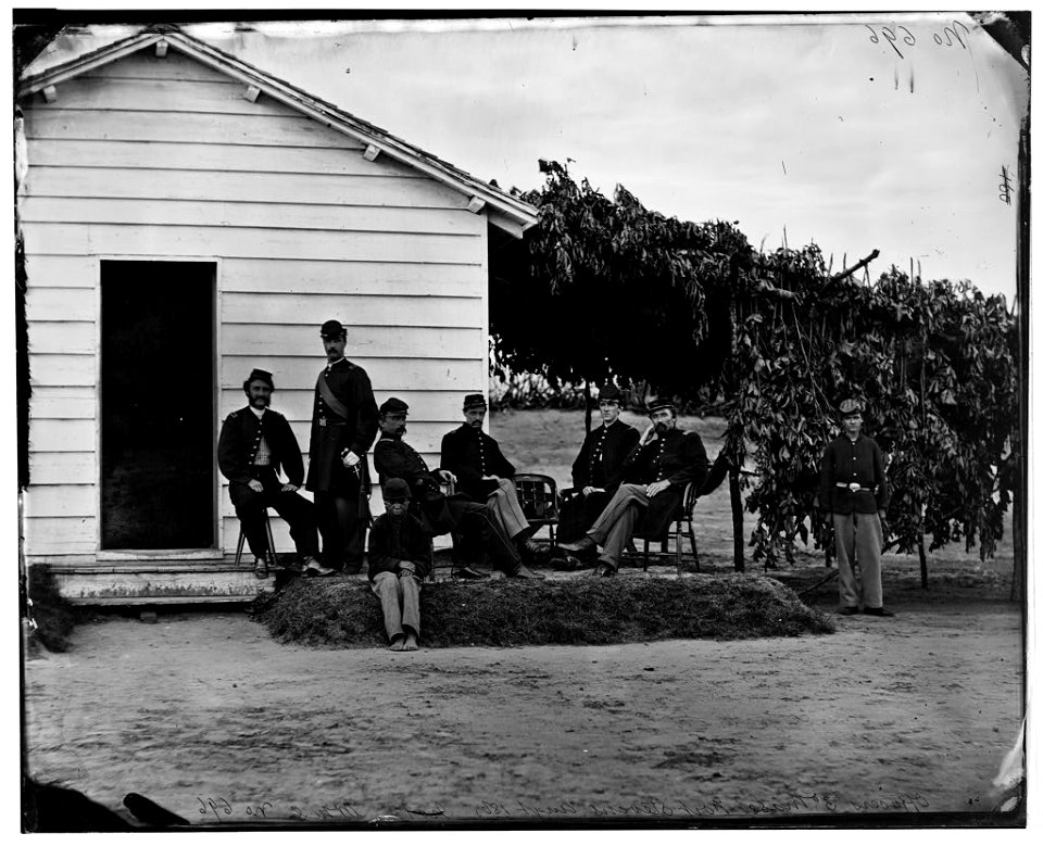Officers of 3d Regiment Massachusetts Heavy Artillery 04147v