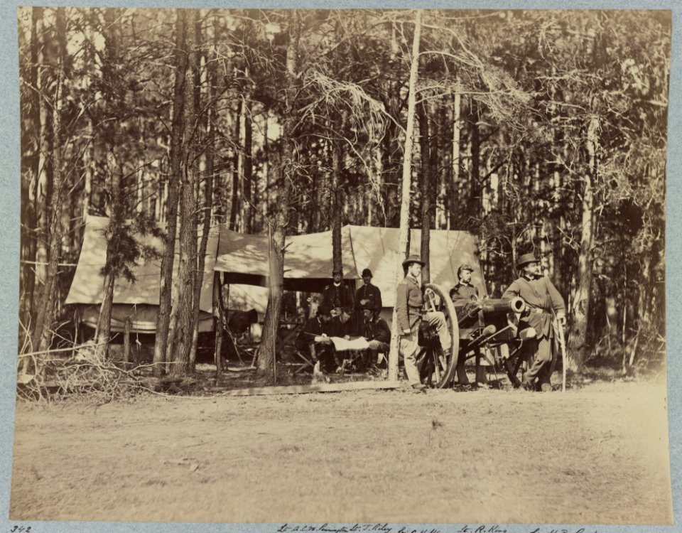Officers of U.S. Horse Artillery, Culpeper, Va., September 1863 LCCN2013647755