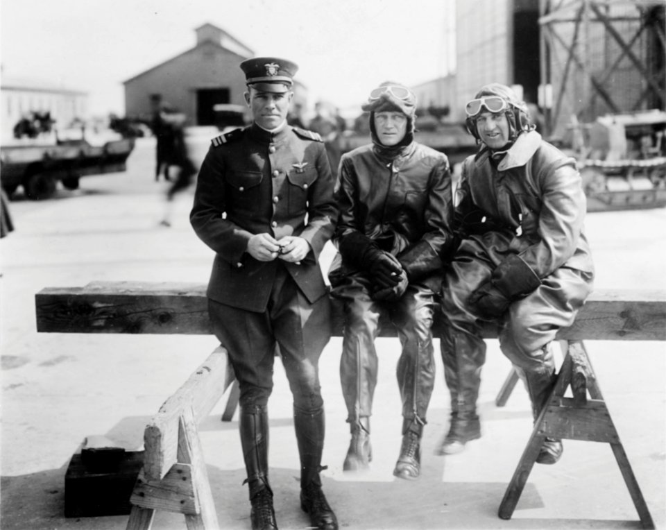Officers of the seaplane NC-1